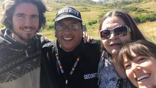 787263671-d3e0ddd54534413d675b50126a08a8dcb9415f6626e2ead5353ecc7047087178-d